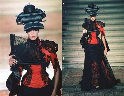 Retrospective: Givenchy Haute Couture 'Eclect Dissect', F/W